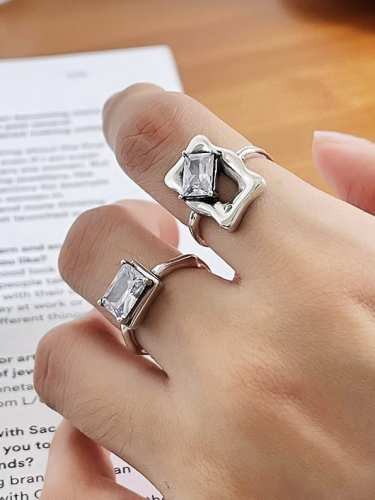 925 Sterling Silver Glass Stone Geometric Vintage Band Ring