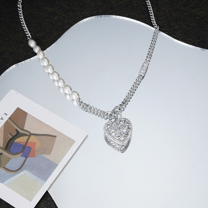 Love Necklace Women'S Versatile Light Luxury Accessories Year Niche Design Pearl Clavicle Chain