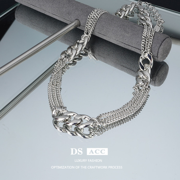 Cuban Necklace Women Cool Style Light Luxury Style Versatile Collarbone Chain Niche Design Metal Silver Accessories