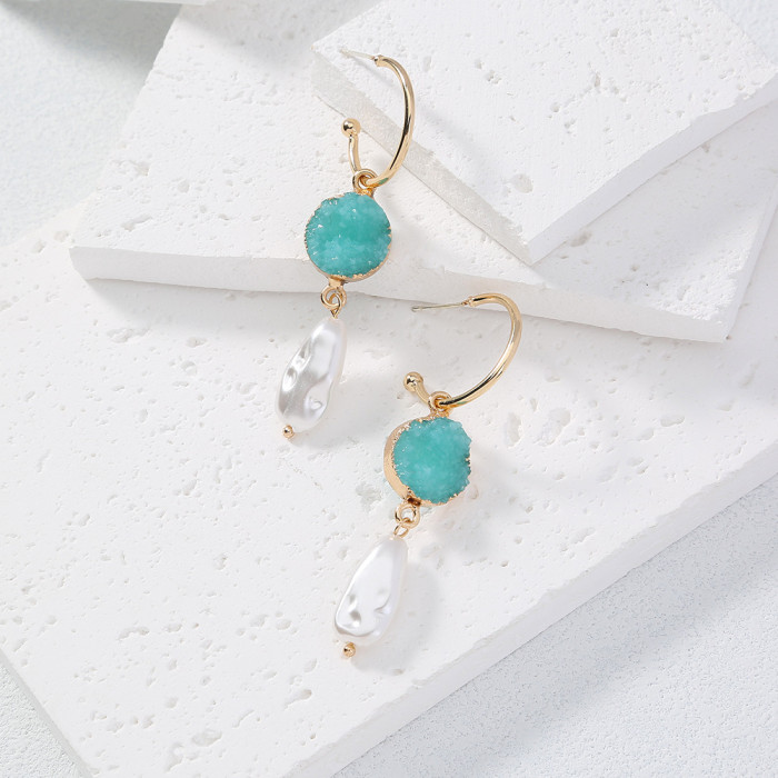 Fashion Hot Selling Jewelry Style Elegant Light Green Crystal Cluster Versatile Pearl C-Shaped Ear Hook Earrings