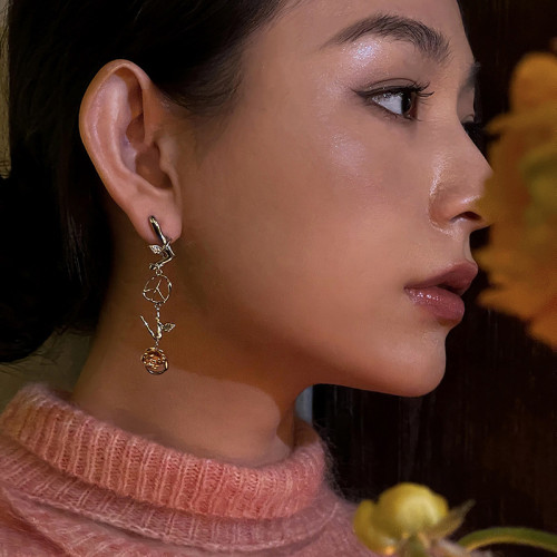 Flower Earrings Women Niche Design Fashion Personalized Earrings Light Luxury Asymmetric Earrings