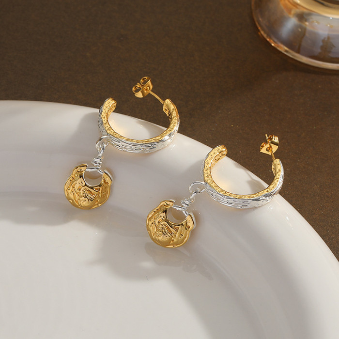 Light Luxury Earrings Women Earrings Exquisite Elegant 18K Gold Plated Niche Design Earrings