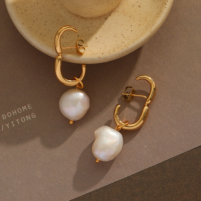 Natural Pearl Earrings Women Fashion Personalized Earrings Simple Light Luxury Style Niche Earrings