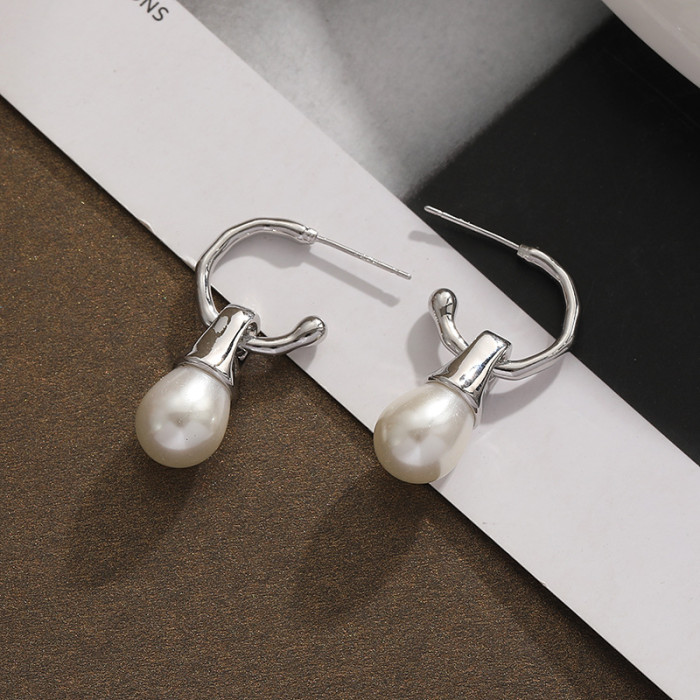 Pearl Earrings Women'S French Light Luxury Style Earrings Personalized Elegant Simple Niche Design Earrings