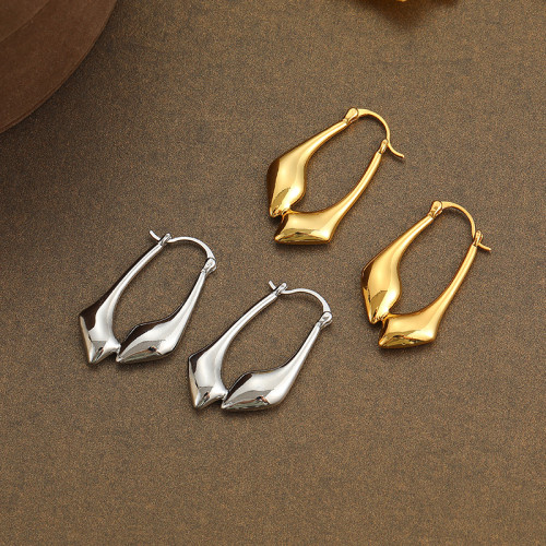 Light Luxury Earrings Women'S Fashion Cool Style Simple Earrings 18K Gold Plated French Elegant Style Versatile Earrings