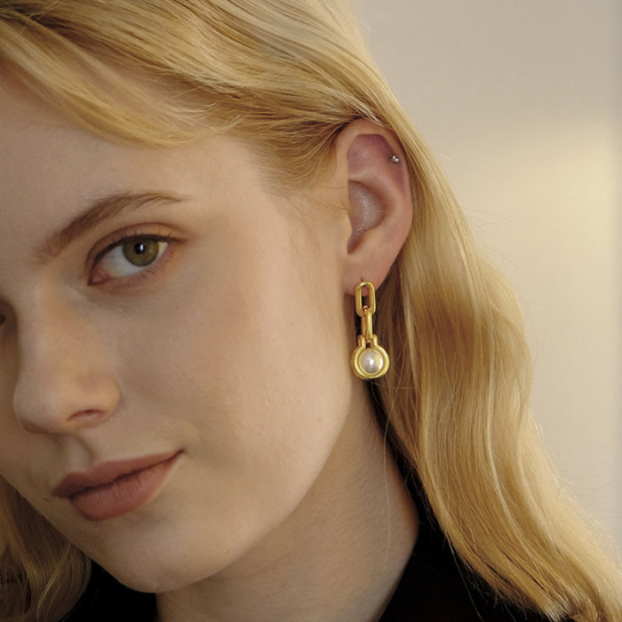 Pearl earrings women's European and American fashion 18k long chain earrings niche design light luxury high-end earrings
