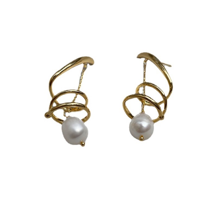 Natural pearl earrings female spiral earrings 18k gold high-quality simple and versatile trend Earrings
