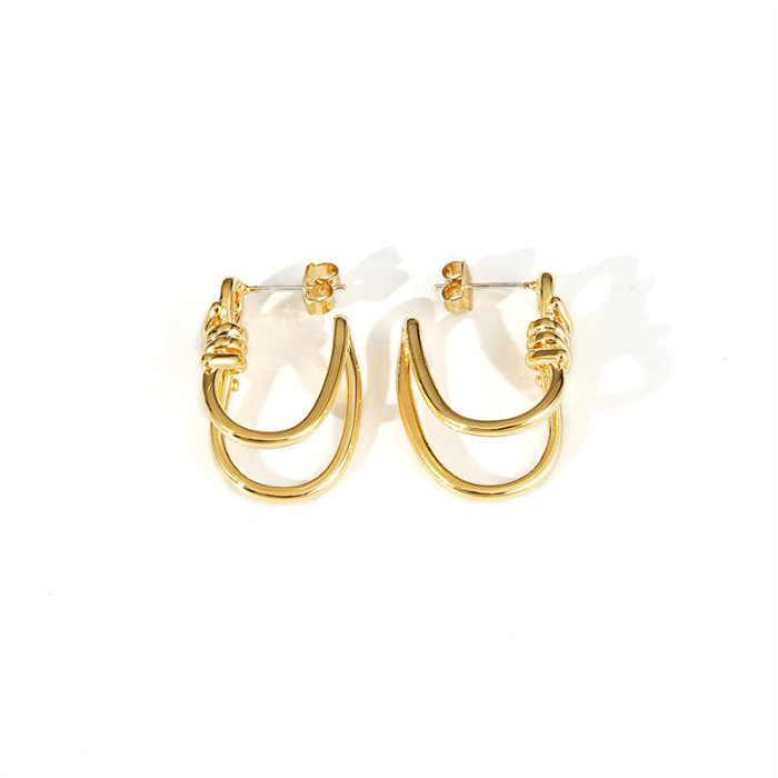Earrings Women Light Luxury Niche Design 18K Gold Plated Earrings Simple Personality Fashion Fall Winter Versatile Earrings