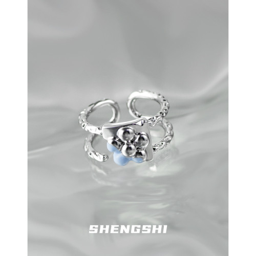 Unique Designer Style Of Women's Ring Is Simple, Non Fading Lava Texture, Dripping Glue, Flower Buds, Sweet And Cool Open Ring