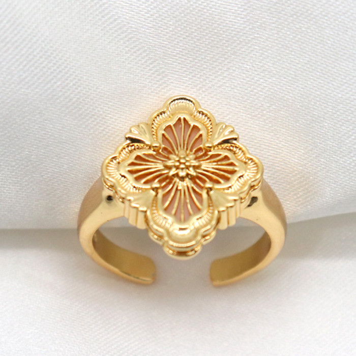 Italian Craft Brushed Clover Women's Ring White Fritillaria Vintage Hollow Pattern Open Ring