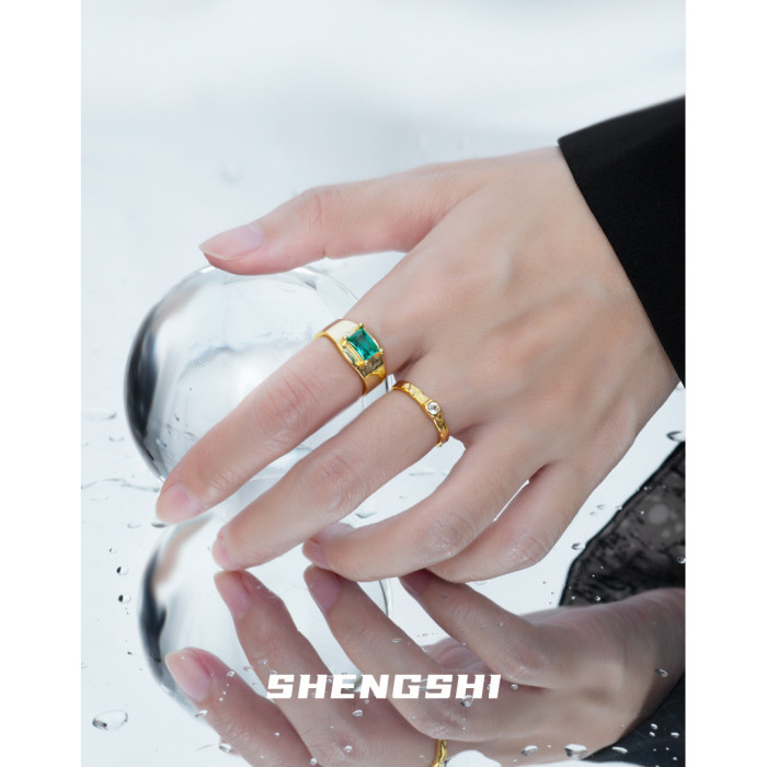 Unique Designer Simple Smooth Inlaid Sapphire Open Female Ring