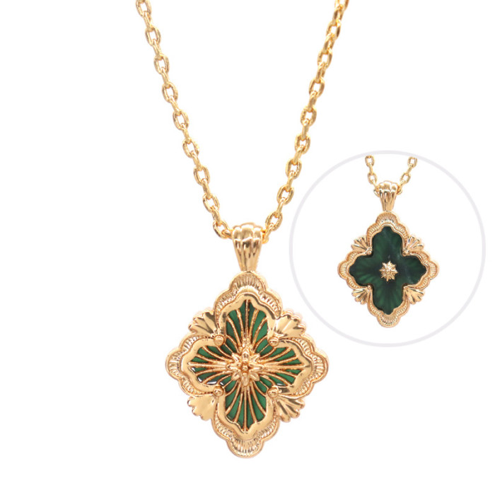 New Italian Craft Brushed Hollow Clover Necklace Women's 18K Gold Plated Double-Sided Fritillaria Jade Chalcedony Clavicle Chain