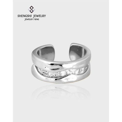 Women's Ring Is Unique Designer Style Simple River Pattern, Fashionable And Non Fading Index Finger Ring