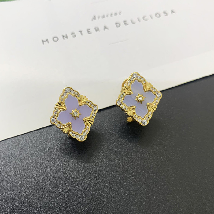 Clover Earrings 925 Silver Needle Plated 18K Gold Retro Small Fragrant Red Chalcedony White Fritillaria Earrings Female