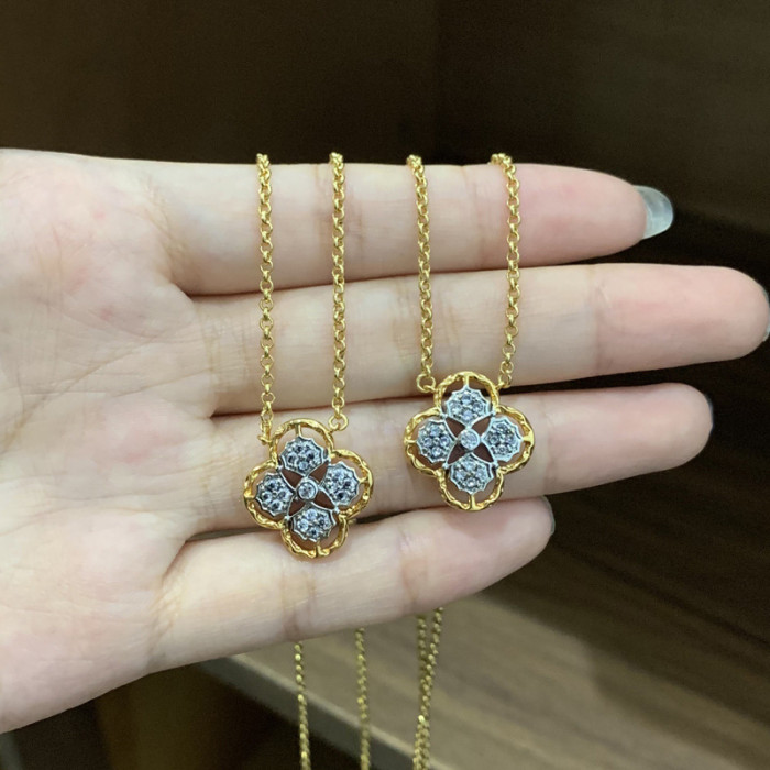 New Plated Real Hamamelis Empty Clover Necklace Women's Fashion Diamond Inlaid Clover Pendant Collarbone Chain