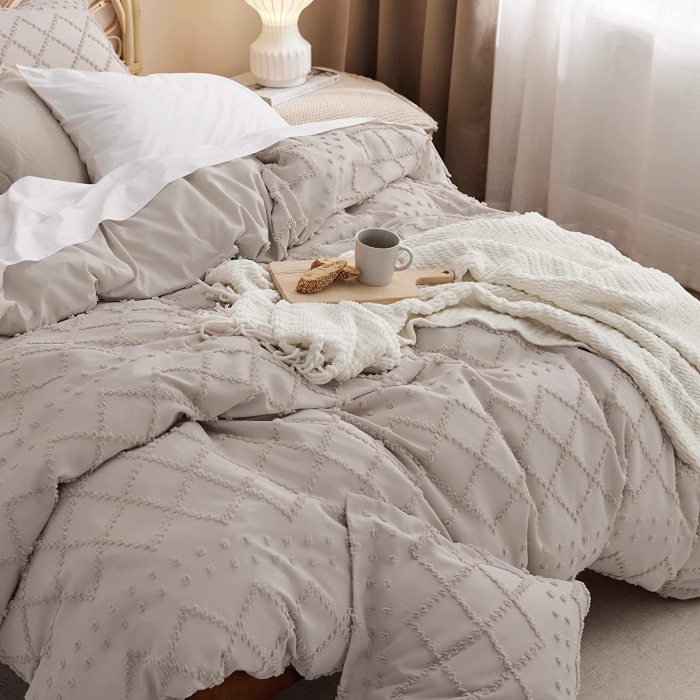 Bedsure Twin Duvet Cover Set - Duvet Cover Twin Size, Twin Boho Bedding for All Seasons, 2 Pieces Embroidery Shabby Chic Home Bedding Duvet Cover Set (Beige, Twin, 68x90'')