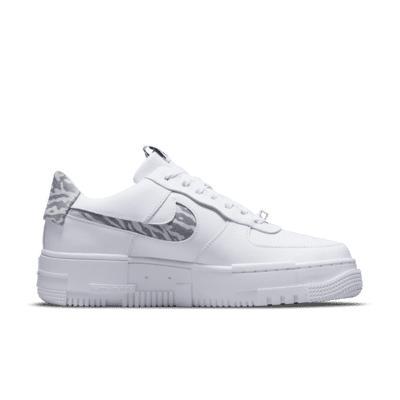 Nike Air Force 1 Pixel SE
