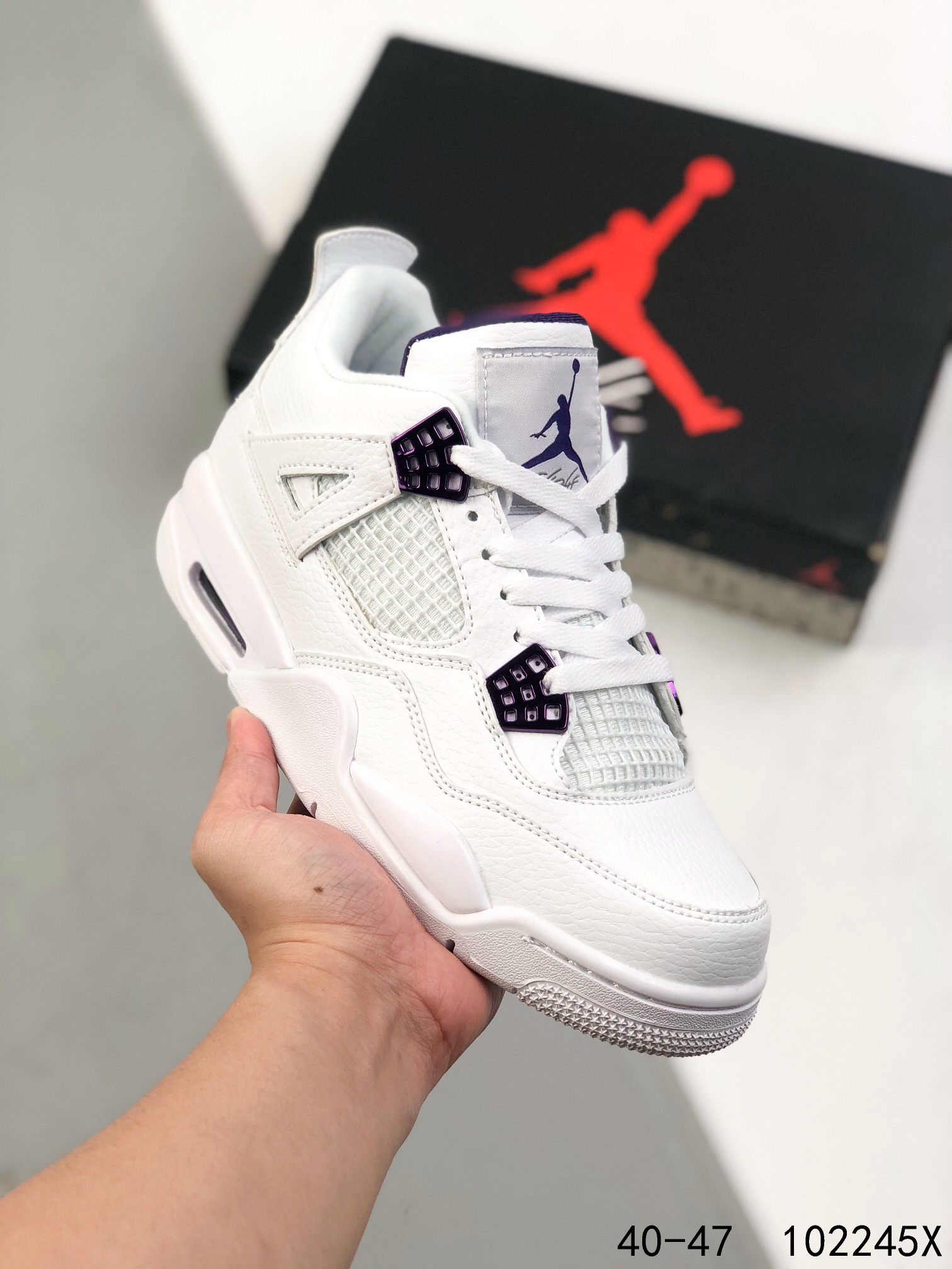 Air Jordan 4 - www.1zu1.store