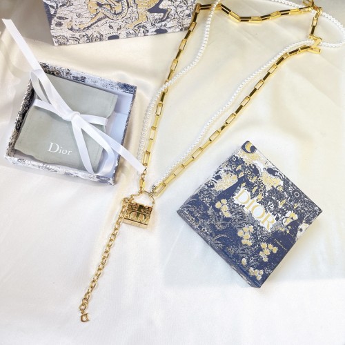 Dior Necklace