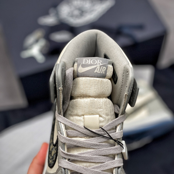 Nike Air Jordan 1 x Dior Sneaker Shoes Gr. 36-46
