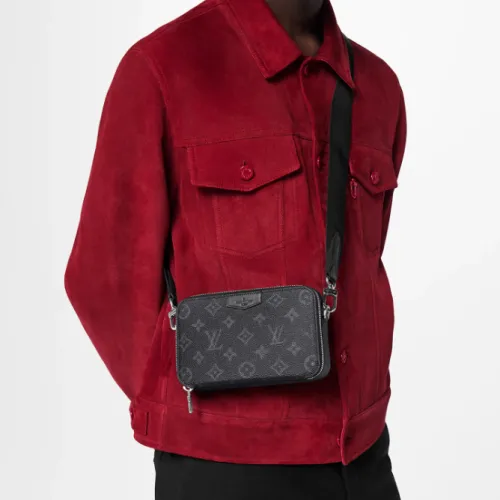 Louis Vuitton M81260 Alpha Wearable Wallet Men Bags Size 18.5*11*6.5cm
