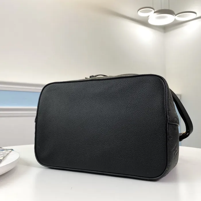 Louis Vuitton M45256 NéoNoé Women Bags Size 27*26*22cm