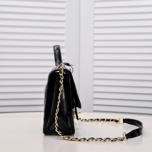Chanel Chain Shoulder Bags Size 25*18*7cm