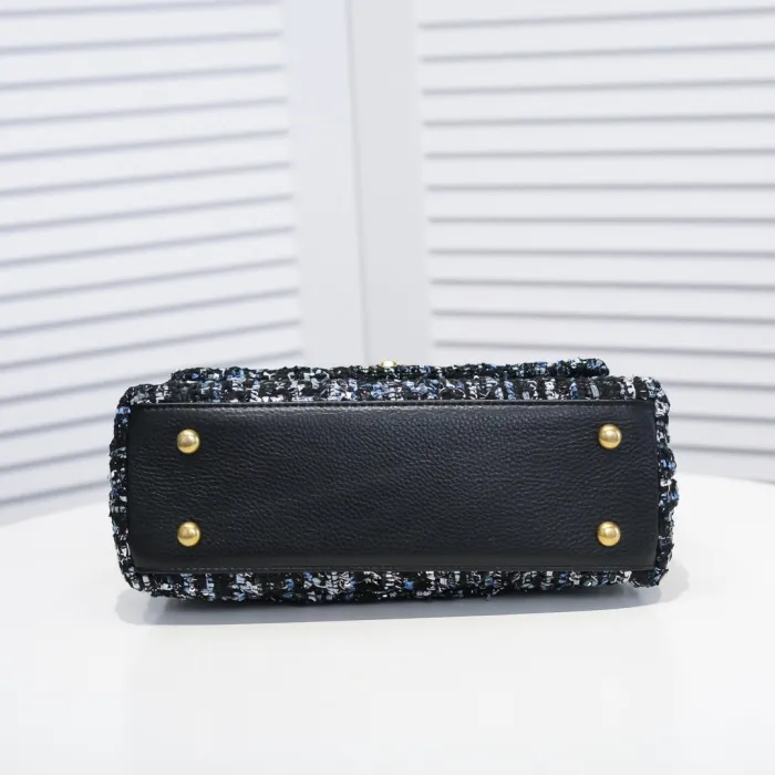 Chanel Chain Shoulder Bags Handbags Size 26*16*9cm 2-Color
