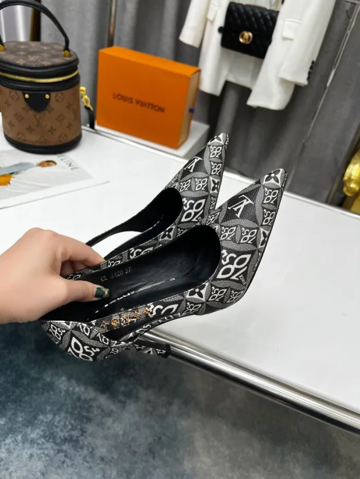 Louis Vuitton Signature Pumps Size 35-41 5-Color
