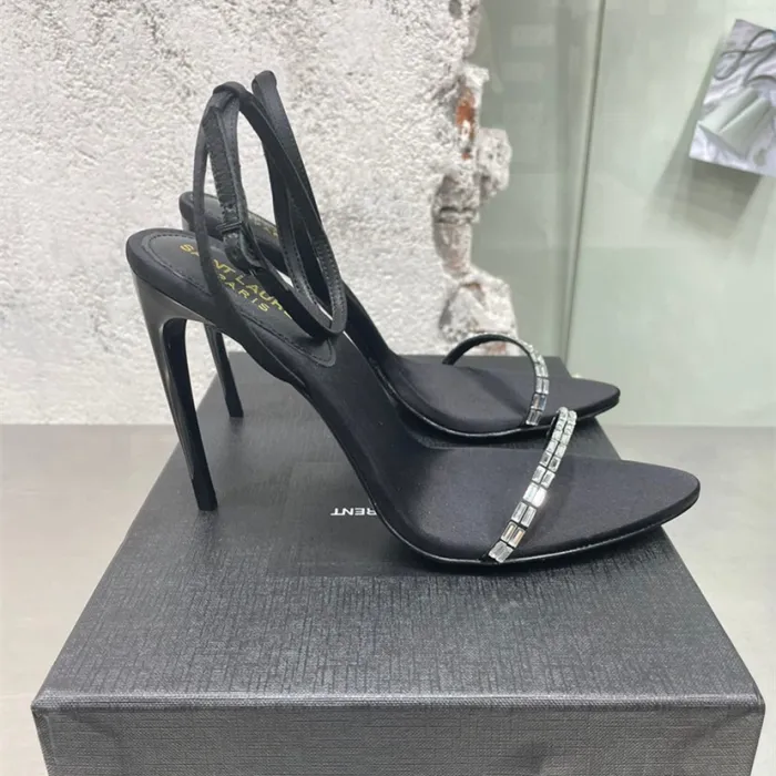 YSL Gloria Pumps Size 35-40