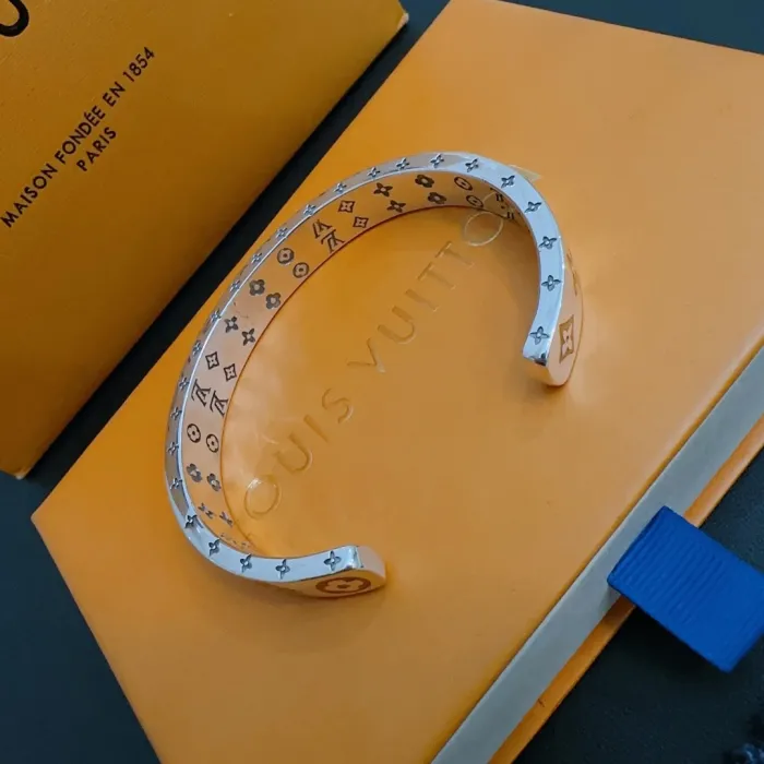 Louis Vuitton Bracelet