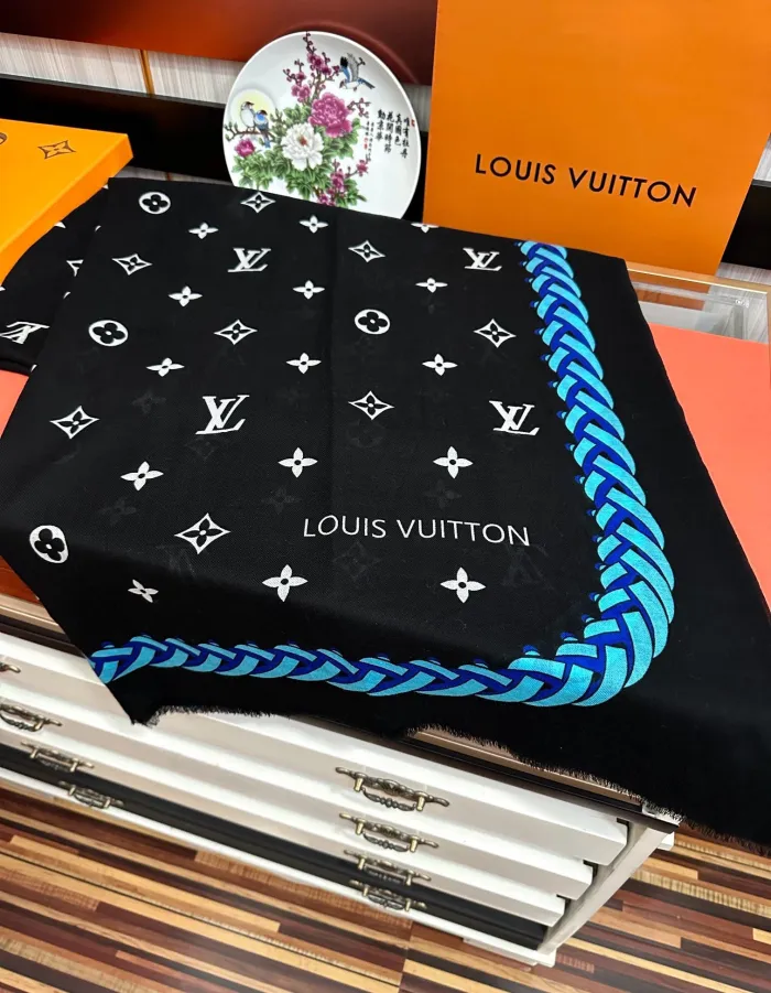 Louis Vuitton Scarf Size 100*200cm 2-Color