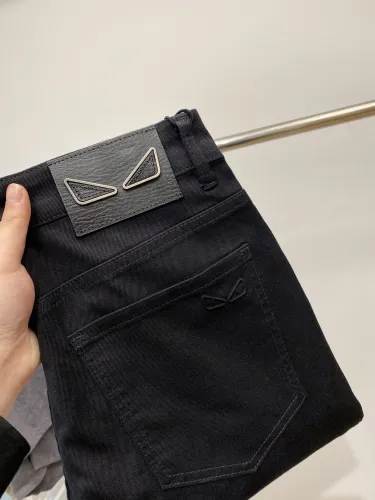 Fendi Jeans Men Size 28-38