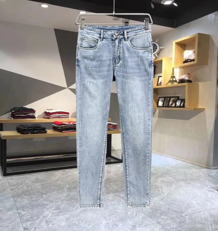 Burberry Jeans Men Size 29-38