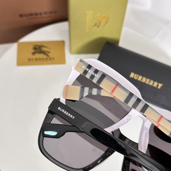 Burberry Sunglasses 4-Color