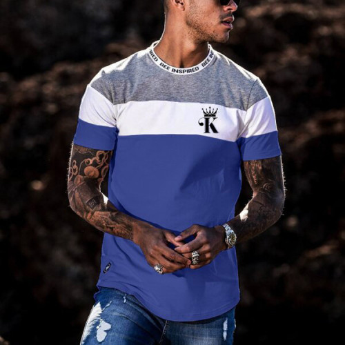 Short-sleeved T-shirt with color stitching.