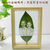葉雕照片客製 送相框 精選蘭嶼肉桂葉，樹葉經乾燥製作，可永久保存
