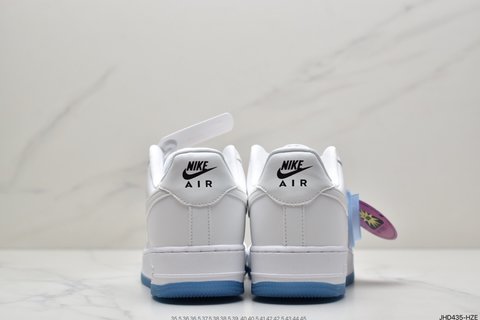 2299.00 - Nike Wmns Air Force 1 '07 Low UV White/University Blue 