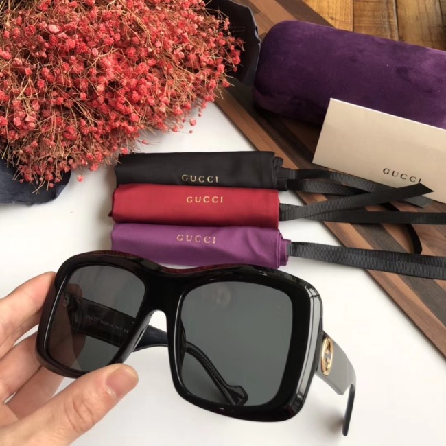 Wholesale Replica GUCCI Sunglasses 0498 Online SG532