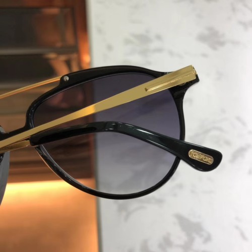 Wholesale Replica TOM FORD Sunglasses TF642 Online STF180