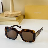 LOEWE Sunglasses LW40035 SLW001
