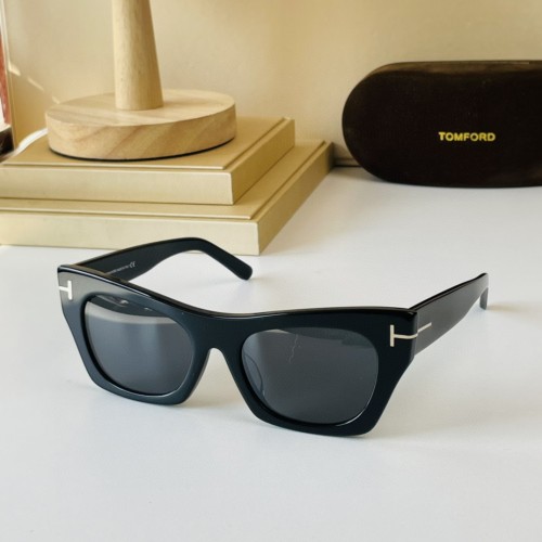 TOM FORD Sunglasses TF032