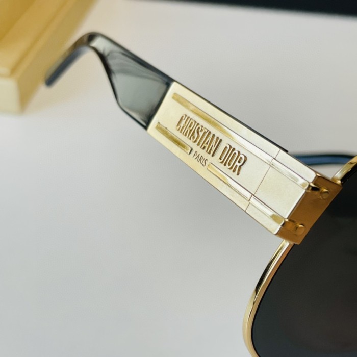 Dior Avaitor Sunglasses A3U SC160