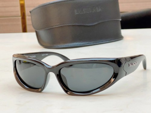 BALENCIAGA Top Sunglasses Brands In The World BB0157S SBA022