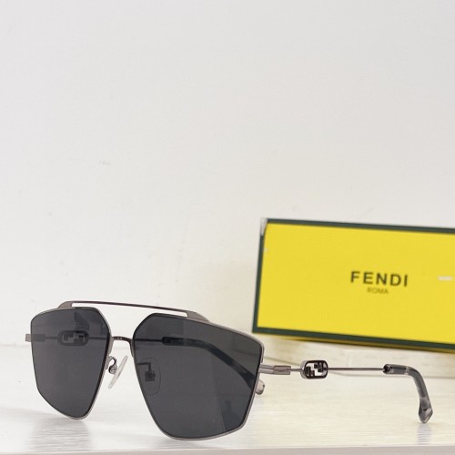 Buy FENDI Sunglasses Online SF072