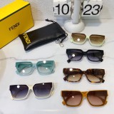 Black sunglasses FENDI FE40097I SF162