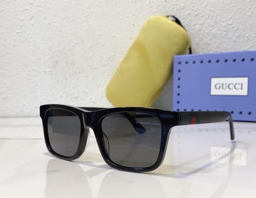 GUCCI Sunglasses Square GG0008S SG797