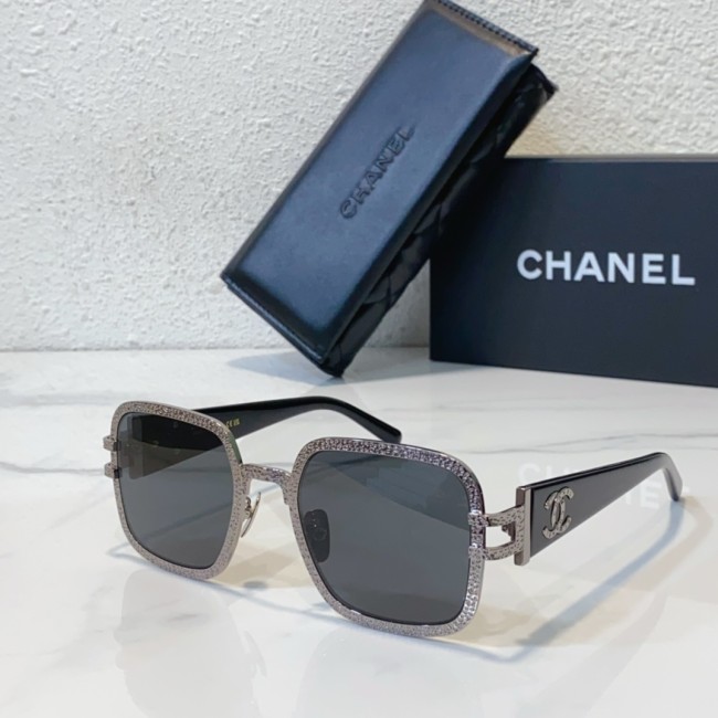 Counterfeit CHA-NEL Sunglasses for women SCHA221