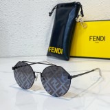 FENDI Sunglasses Phoney SF130