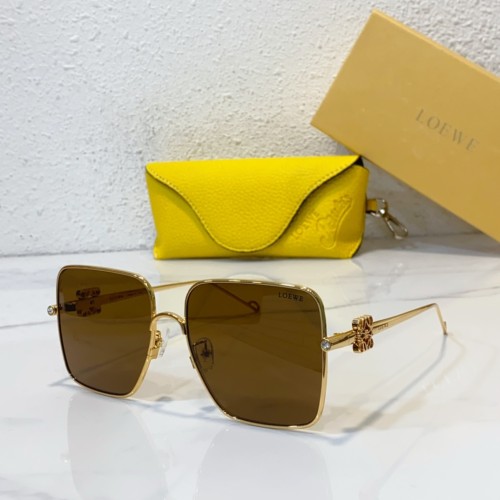 Avant-Garde High Quality Replica Loewe Sunglasses SLW019